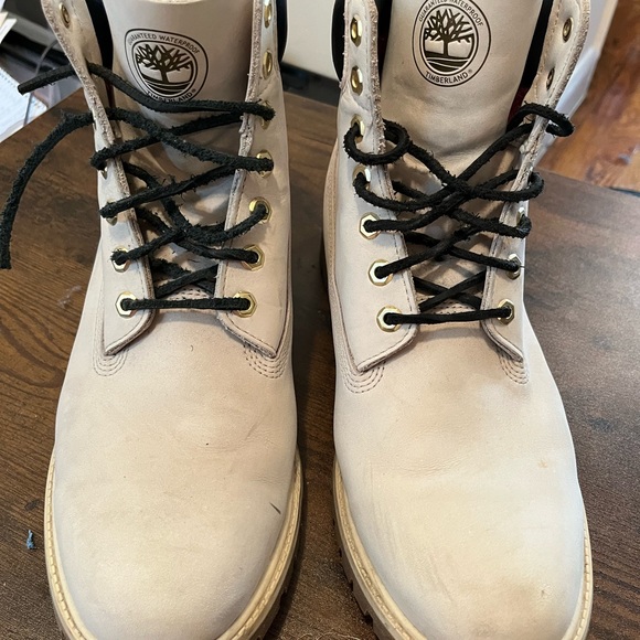 Timberlands, size 13, all in excellent condition. - Picture 5 of 7